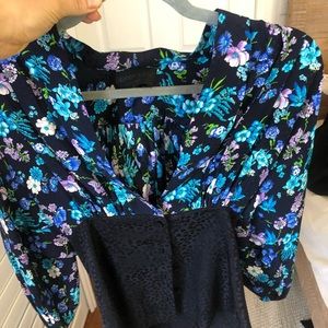 DEREK LAM like new blouse top and fitted waist; silk floral